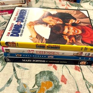 4 DVDs